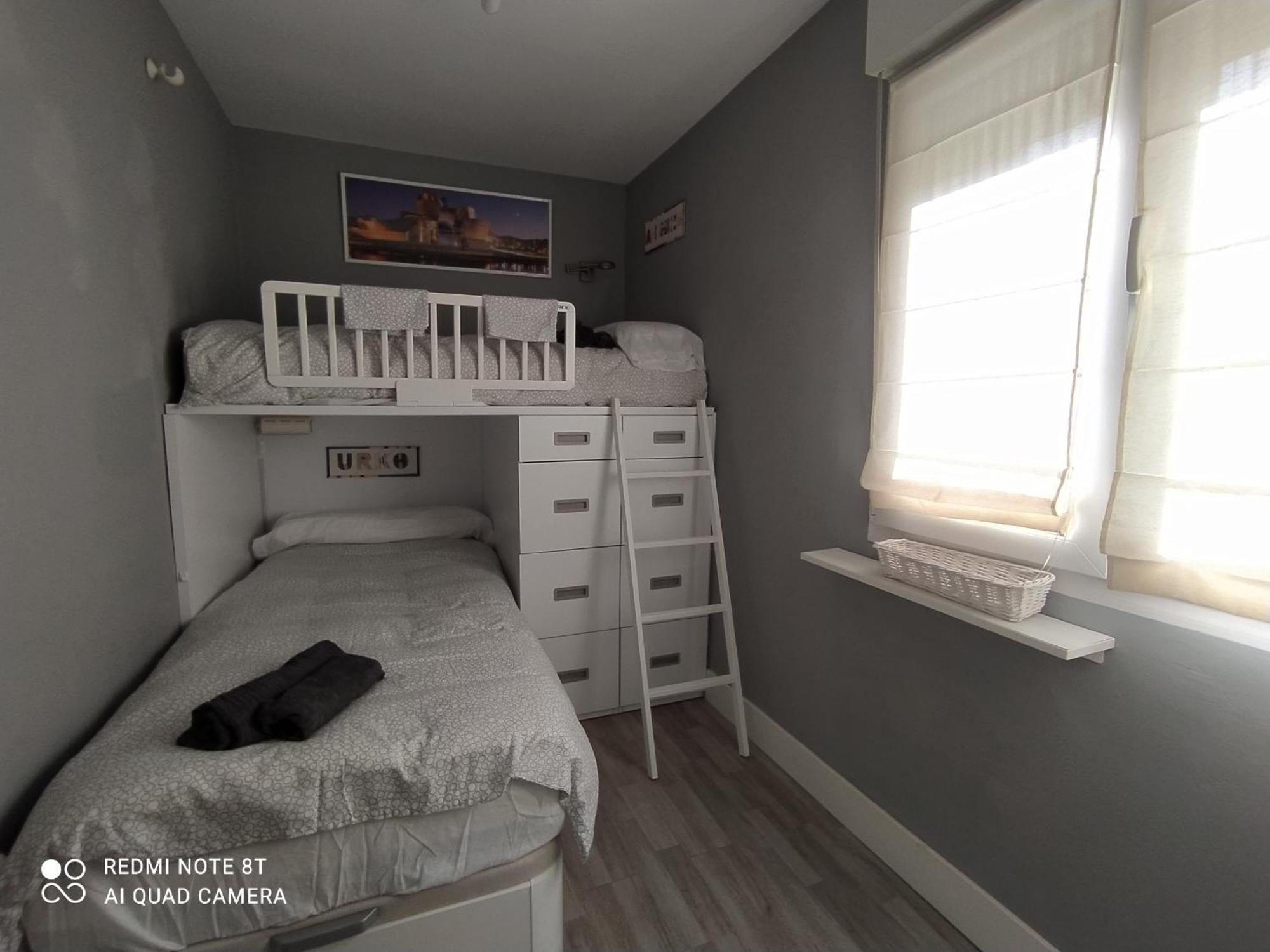 Etxalo, Con Terraza En Apartment *